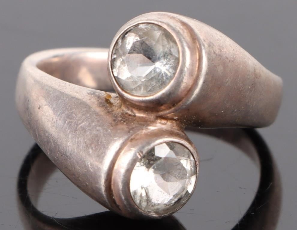 WHITE TOPAZ STERLING SILVER MODERN LADIES RING (1 of 3)