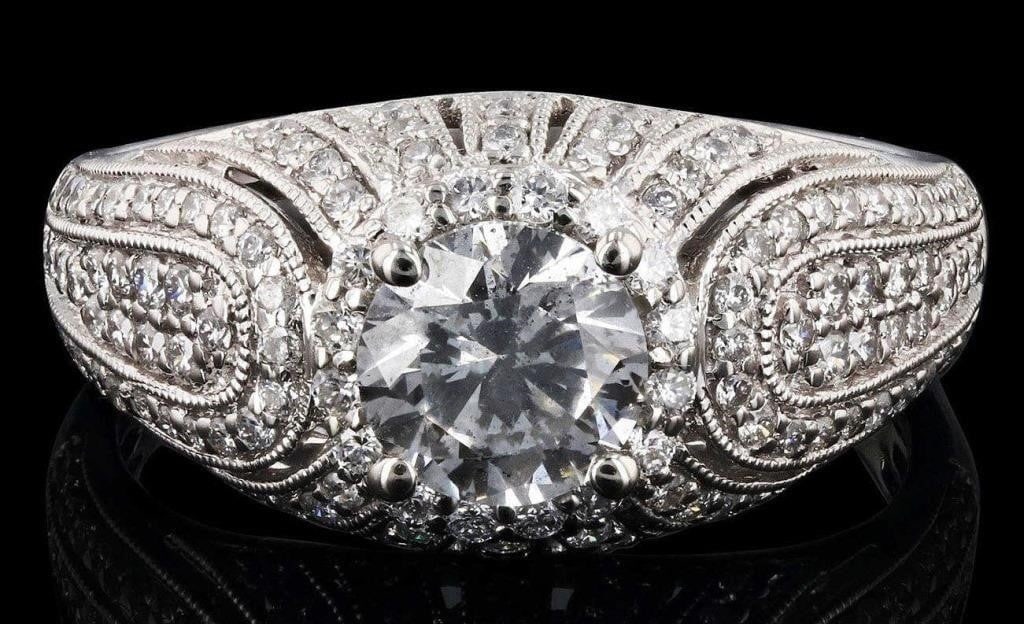 1.51 CTW DIAMONDS 124 TOTAL PLATINUM LADIES RING (1 of 4)