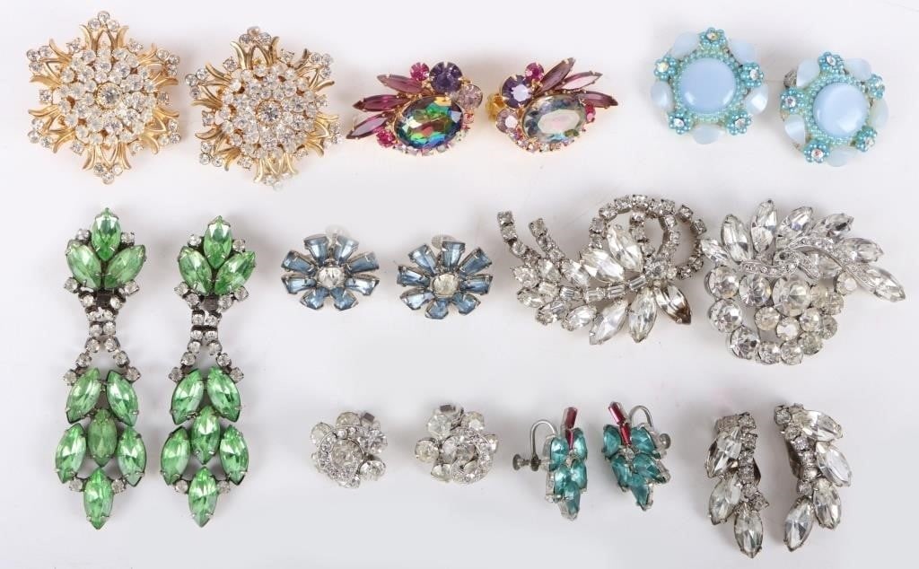 VINTAGE FASHION EARRINGS & BROOCHES LOT (10 TOTAL) (1 of 5)