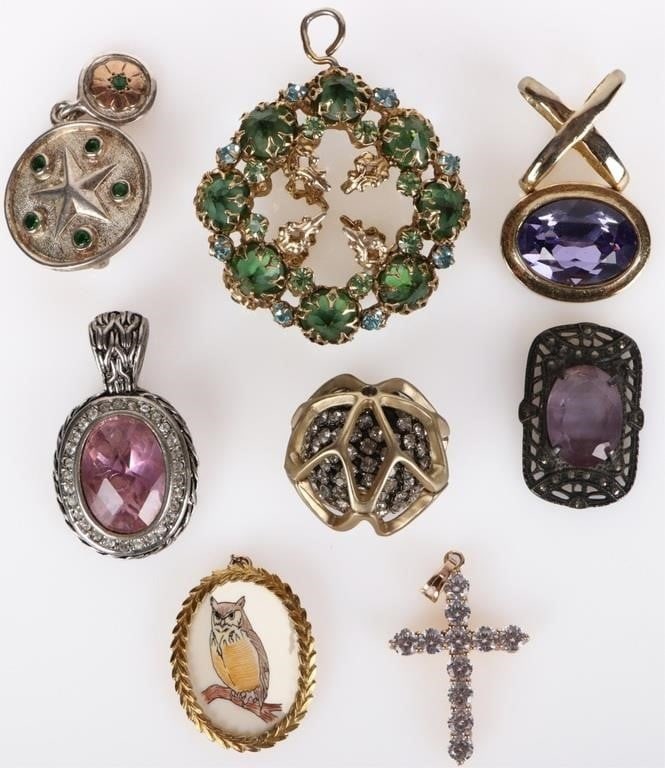 VINTAGE FASHION JEWELRY PENDANT COLLECTION (8): Vintage fashion jewelry pendant collection of 8 to include cubic zircon gold-tone cross pendant, rhinestone spherical pendant, crystal ornate pendant, hand-painted porcelain owl pendant, & more. Condi