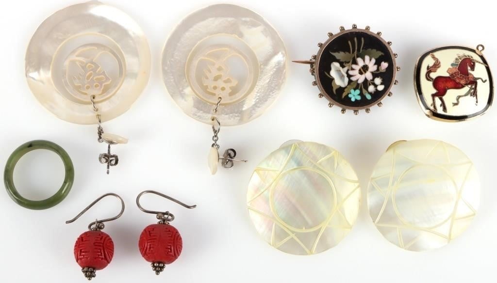 ASIAN STYLE LADIES JEWELRY LOT CLOISONNE MOP (6): Asian-style assorted ladies jewelry lot of 6 pieces. Three pairs of earrings, one ring, one pendant, one brooch. The brooch and pendant are cloisonne. Two of the earrings are mother of pearl. The ring