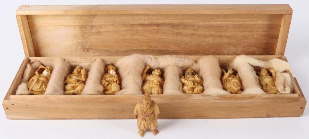JAPANESE NETSUKE BONE CARVED MINIATURE FIGURINES (1 of 13)