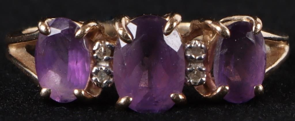 14K YELLOW GOLD AMETHYST DIAMOND LADIES RING (1 of 4)