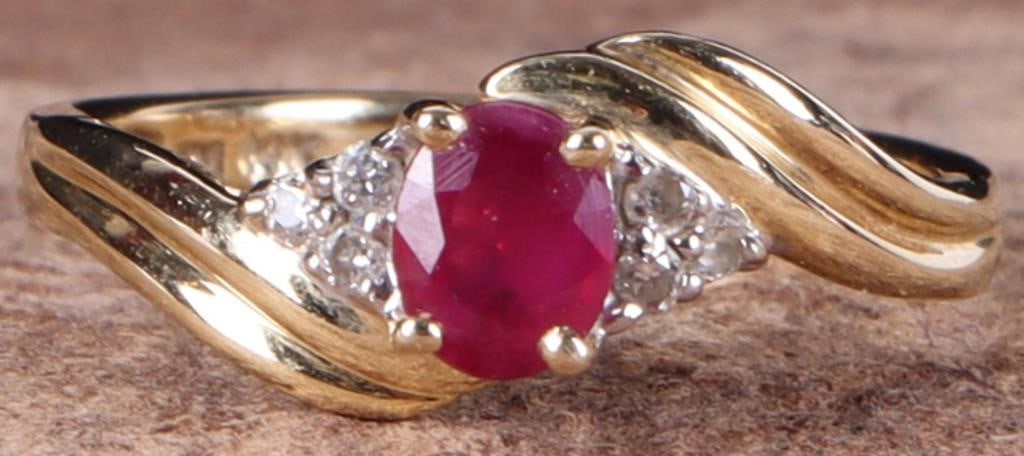 14K YELLOW GOLD RUBY DIAMOND LADIES RING (1 of 4)