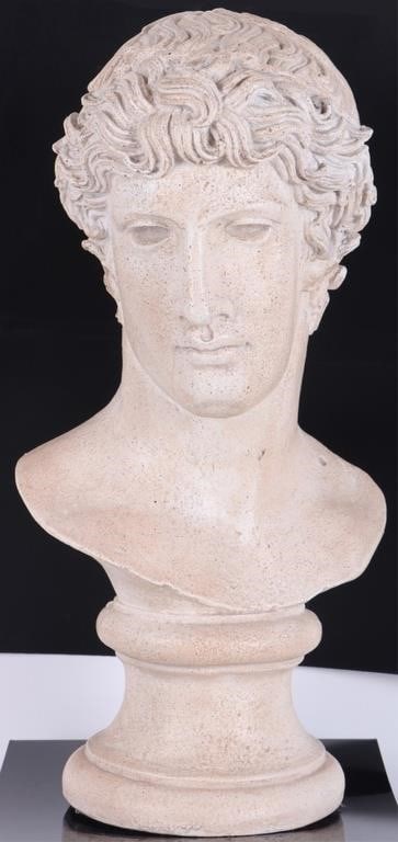 DE BENEVENT HEAD VICTORIOUS ATHLETE BUST REPLICA (1 of 4)