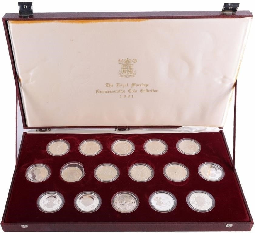 1981 ROYAL MARRIAGE 0.925 COMMEMORATIVE COIN SET: 1981 Royal Marriage sterling silver commemorative coin set to include sixteen 1 Troy ounce proof sterling silver coins commemorating the Royal Marriage. Weight: 497.664 Grams Condition: Proof