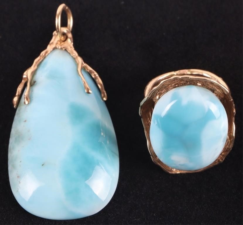 14K YELLOW GOLD LADIES BRUTALIST RING & PENDANT: 14k yellow gold ladies Brutalist ring and pendant, both of which feature large larimar stones. Stone Type: Blue Agate Weight: 15.61 grams Size: US 3.5 ring & 1.75" tall pendant Condition: See
