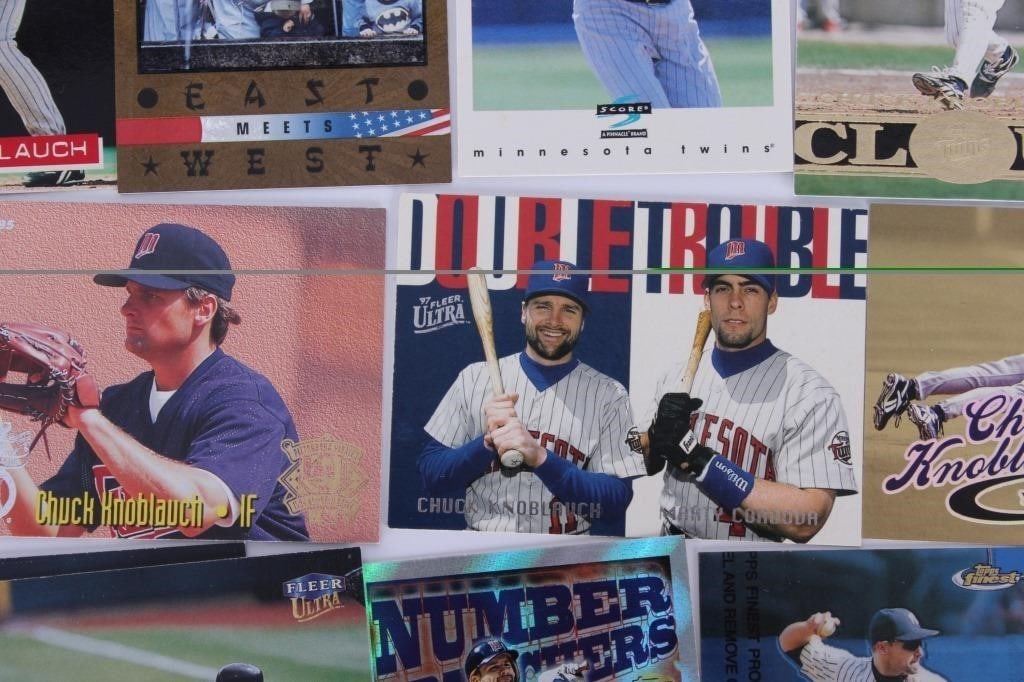 CHUCK KNOBLAUCH BASEBALL CARDS - LOT OF 21 (1 of 2)