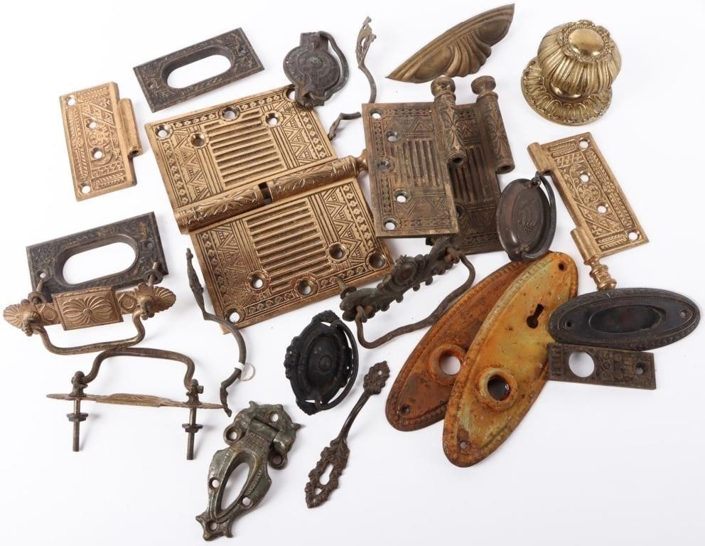 ANTIQUE VICTORIAN-STYLE BRASS HARDWARE (1 of 7)