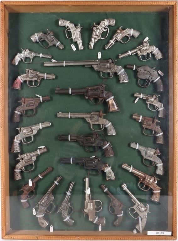 VINTAGE ICONIC CAST IRON CAP GUNS FRAMED - (26) (1 of 5)