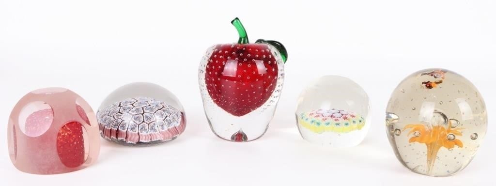 VINTAGE ITALIAN GLASS MURANO PAPERWEIGHTS (1 of 6)