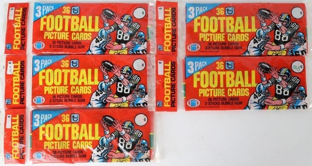 SEALED VINTAGE TOPPS 3-PACK FOOTBALL GUM CARDS -5: Lot of five sealed vintage Topps 3-pack football bubblegum cards. Condition: Sealed, see pictures. Sports cards Weight: Topps Sealed Football