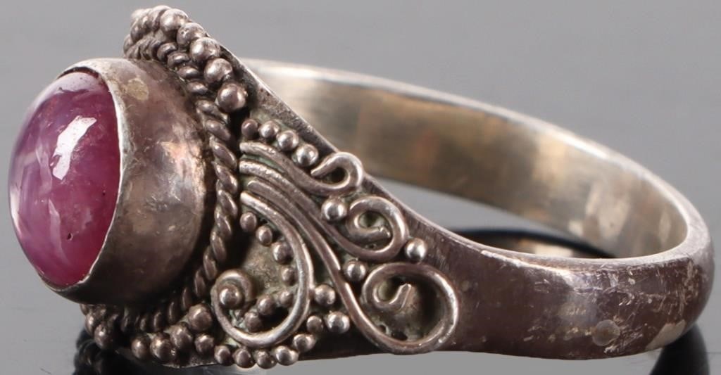 STERLING SILVER LADIES RING W/ RUTILATED RUBY GEM - 2