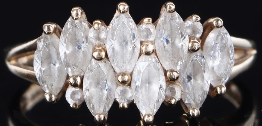 14K YELLOW GOLD LADIES RING W/ CUBIC ZIRCONIUM (1 of 5)