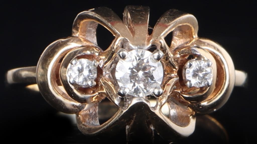 14K YELLOW GOLD NATURAL DIAMOND LADIES RING (1 of 4)