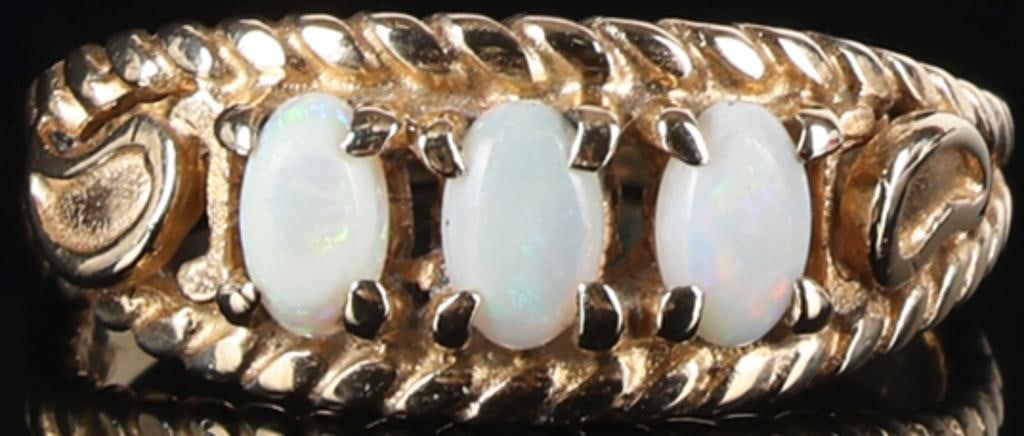 14K YELLOW GOLD LADIES RING W/ 3 PETIT OPALS (1 of 4)
