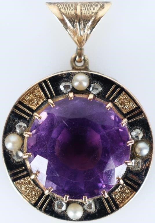 VINTAGE 14K YELLOW GOLD ART DECO PENDANT W/ DIAS: Vintage 14k yellow gold ladies Art Deco pendant with an 8.5ct round-cut amethyst center stone surrounded by four small accessory genuine white round pearls and eight 0.02ct accessory diamonds. Stone