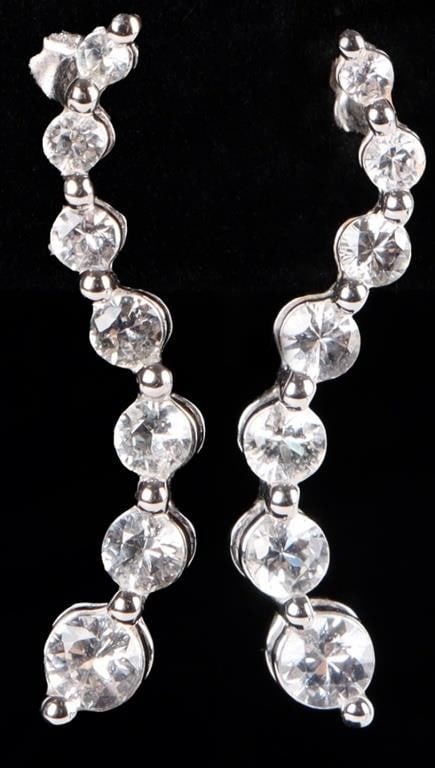 14K ~0.50CTW DIAMOND JOURNEY DANGLE EARRINGS: 14K yellow gold ~0.50CTW diamond journey dangle earrings. The earrings have a gentle wave design. Stone Type: Diamond Weight: 2.16 Grams Condition: No missing or damaged stones. See images for complet