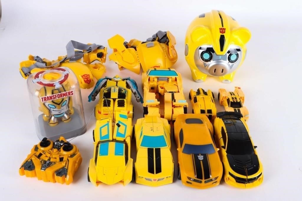 TRANSFORMERS BUMBLEBEE SUPER COLLECTION