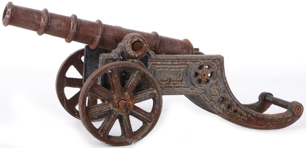 VINTAGE LARGE DESKTOP METAL CANNON REPLICA (1 of 5)