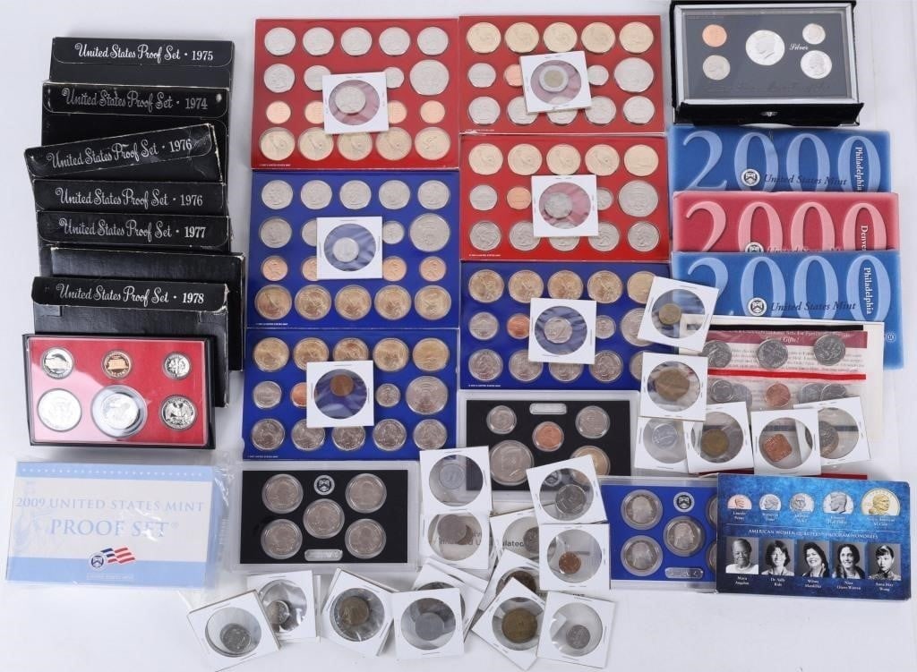 ASSORTED U.S./ FOREIGN COLLECTIBLE COINAGE LOT: Assorted U.S./ Foreign collectible coinage lot to include various U.S. coin sets and foreign coins. Condition: Ranges from Very Good to Mint State uncirculated.
