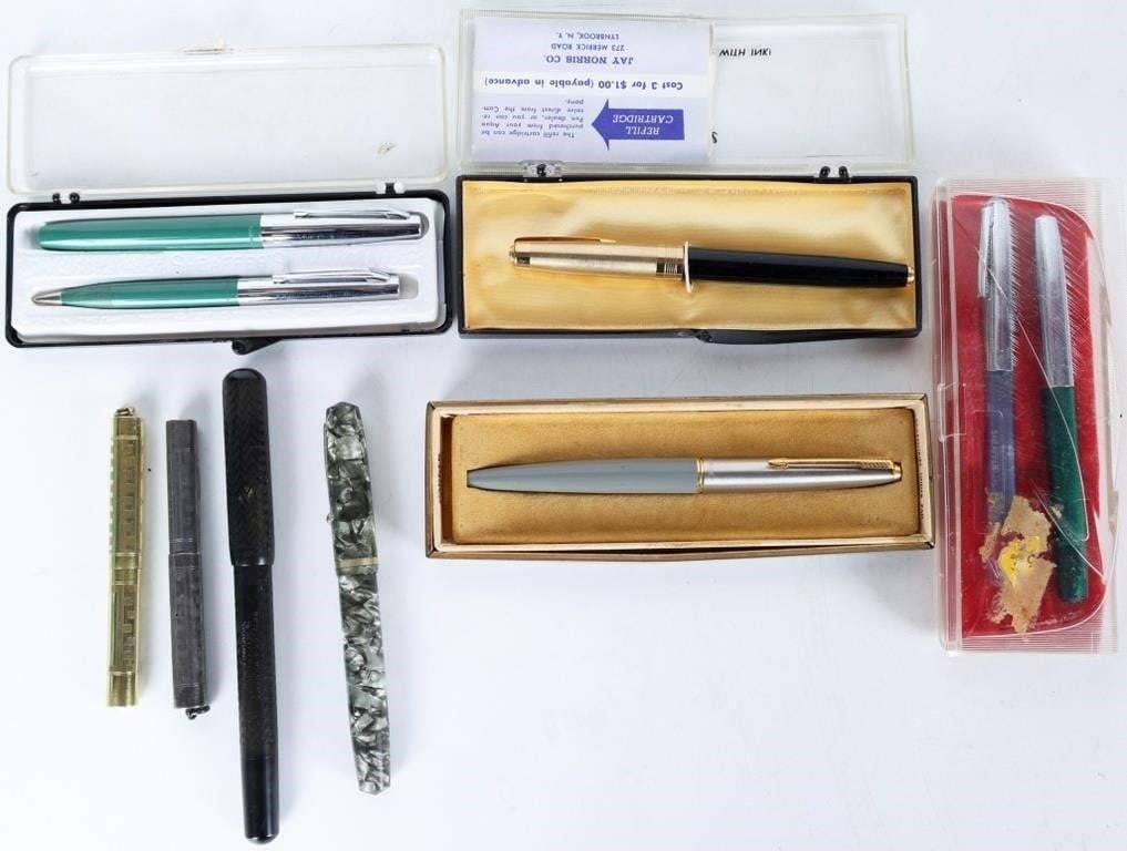 FOUNTAIN PENS PARKER WAHL SCHEAFFER 14K NIBS (10): Lot of ten unique and vintage fountain pens, to include a grey marble Wahl Oxford piece with a nib containing 14k gold, a pair of silver and gold Wahl fountain pens, a chased rubber Betzler & Wilson p