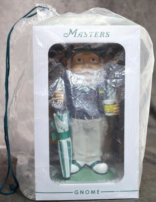 2026 MASTERS FULL SIZE GNOME W/ UMBRELLA IN BOX: 2026 Masters full size commemorative garden gnome with an umbrella and coffee mug. In original box. Size: 14" x 8.5" x 8.5" box Condition: New in original box.