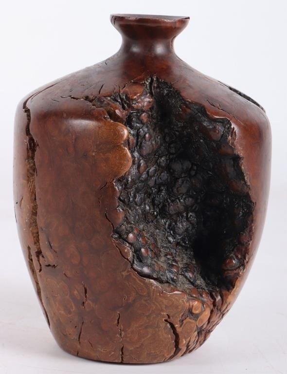VINTAGE HAND MADE TURNED BURLWOOD BUD VASE: Vintage hand made turned Burlwood bud vase. Vase has beautiful naturally occurring swirls and is unsigned on the bottom. Size: 6.0" Tall Condition: Wear commensurate with age, see images.