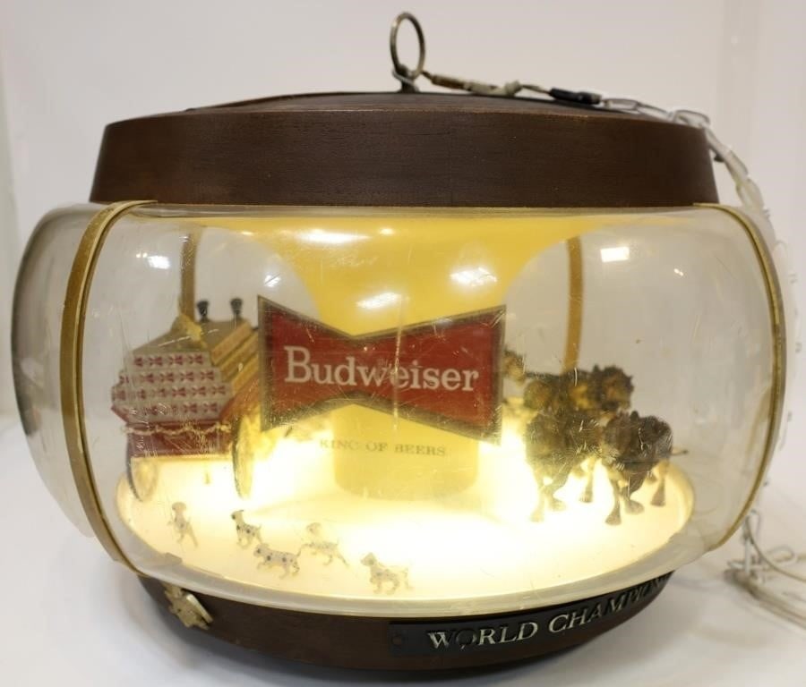 VINTAGE BUDWEISER CLYDESDALE CHAMP CAROUSEL LAMP (1 of 10)