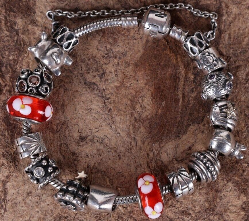PANDORA STERLING SILVER BRACELET WITH 15 CHARMS (1 of 6)