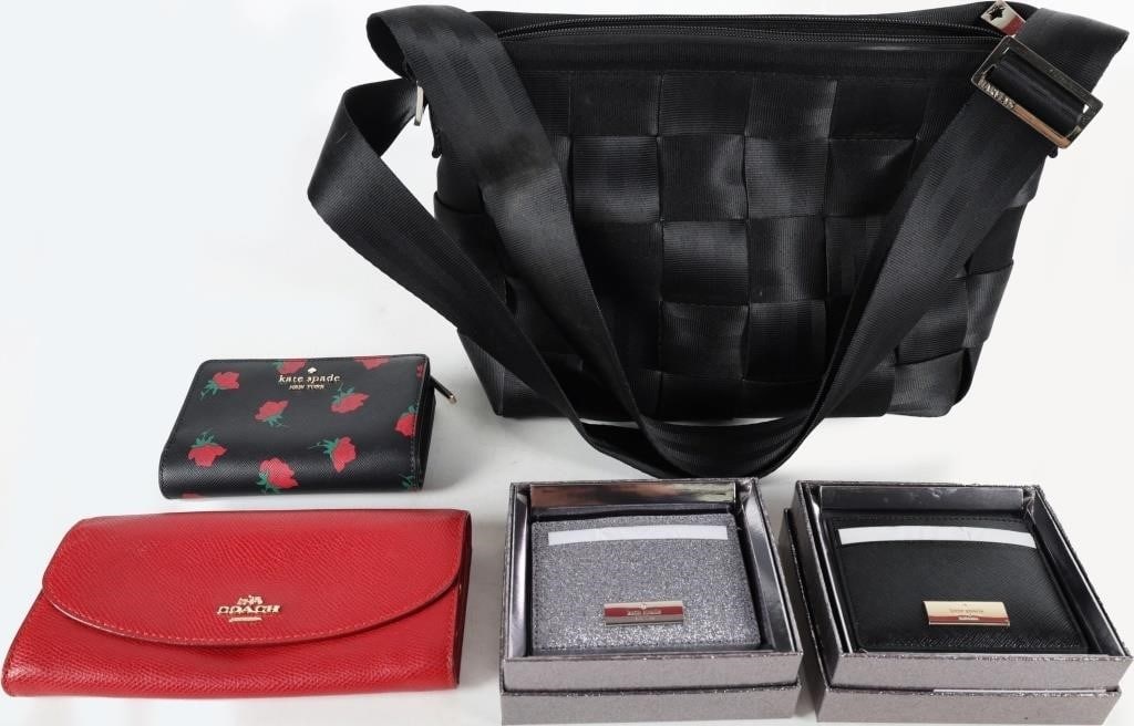 DESIGNER WOMANS HANDBAGS AND WALLETS COACH+ -5: Lot of five pieces of designer womans accessories, to include a Harvey's safety belt purse, a Coach hand purse, a Kate Spade Wallet, and two Kate Spade card holders (one glittering silver and one blac