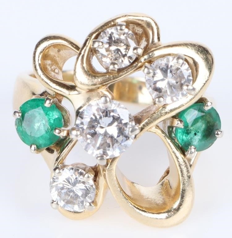 DIAMOND & EMERALD 14K YELLOW GOLD LADIES RING (1 of 4)