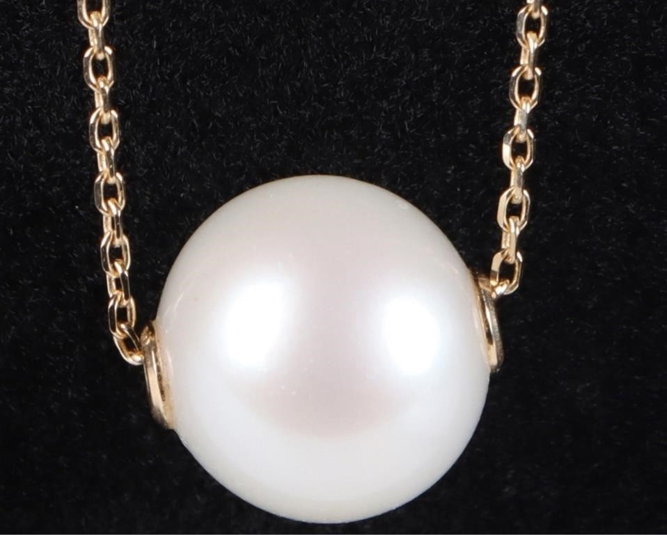 14K YELLOW GOLD PEARL LADIES NECKLACE: 14K yellow gold pearl ladies necklace. Gemstones to include one pearl. Stone Type: Pearl Weight: 2.87 Grams Size: 18.00" Condition: Little to no wear, see images for details.