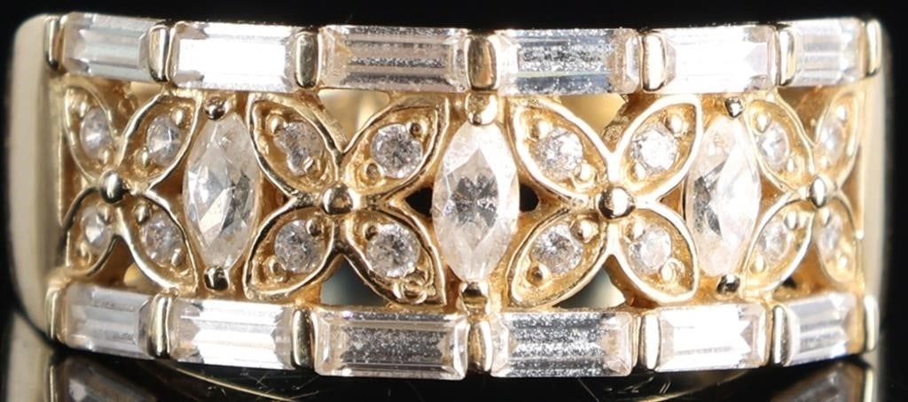 ORNATE 14K YELLOW GOLD FLORAL LADIES RING: Ornate 14K yellow gold floral ladies ring featuring pretty rhinestones and flower shapes. Stone Type: Coral Weight: 3.97 Grams Size: 8.0 U.S Condition: See images.