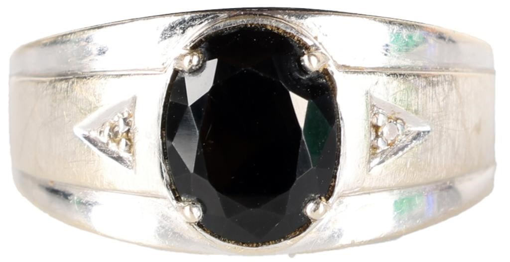 10K WHITE GOLD LADIES RING W/ DIAMONDS & CUT ONYX (1 of 5)