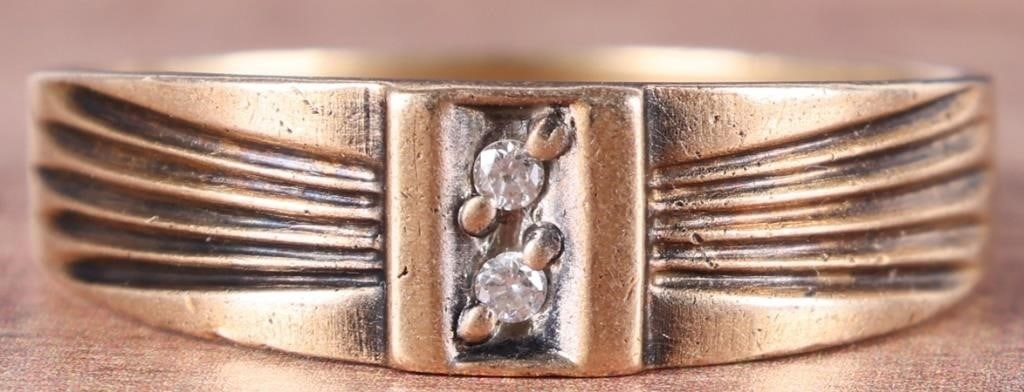 ART DECO 14K YELLOW GOLD MENS RING W/ DIAMONDS: Stark yet stylish 14k yellow gold Art Deco style mens ring with two 0.01ct round-cut diamonds set on the face. Stone Type: Diamond Weight: 3.65 grams Size: US 12.75 Condition: See pictures.