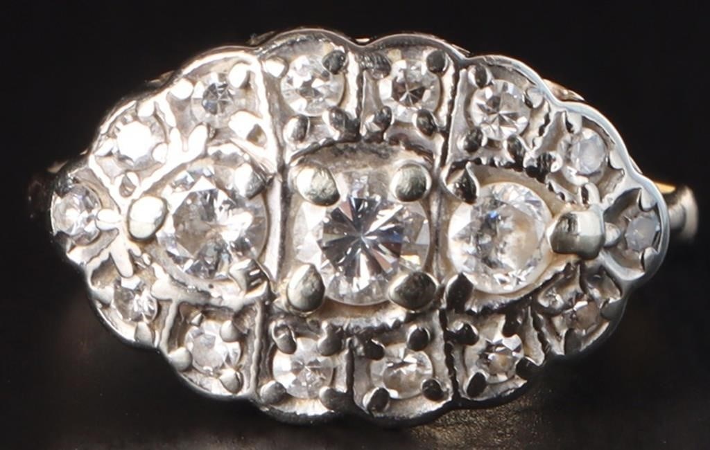 ANTIQUE ART DECO 14K GOLD LADIES DIAMOND RING (1 of 4)