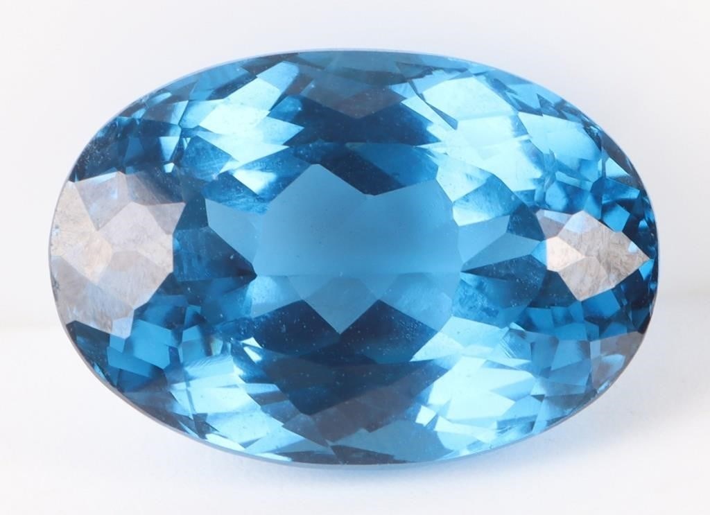 25.85CT OVAL BLUE TOPAZ LOOSE GEMSTONE (1 of 2)