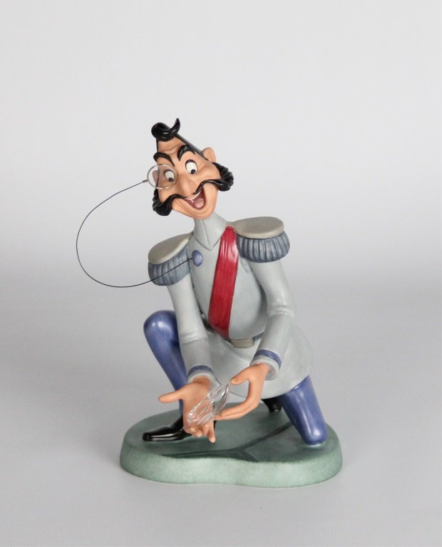 WDCC CINDERELLA GRAND DUKE ROYAL FITTING: WDCC CINDERELLA GRAND DUKE ROYAL FITTING Walt Disney Classics Collection. Shipping / Pickup: We Can Ship This Item Lot Location: #3 - Off Cap. Cir. NE