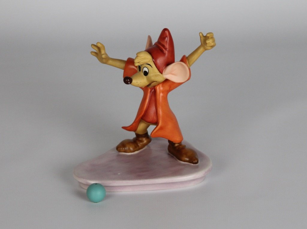 WDCC CINDERELLA JAQ: WDCC CINDERELLA JAQ Walt Disney Classics Collection. "You Go Get Some Trimmin'". Shipping / Pickup: We Can Ship This Item Lot Location: #3 - Off Cap. Cir. NE