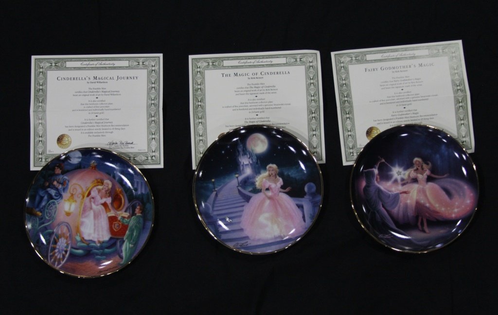 (3) FRANKLIN MINT LE CINDERELLA PLATES: (3) FRANKLIN MINT LE CINDERELLA PLATES "The Magic of Cinderella" & "Fairy Godmother's Magic" by Kirk Reinert; "Cinderella's Magical Journey" by David Willardson Shipping / Pickup: We Can Ship This Ite