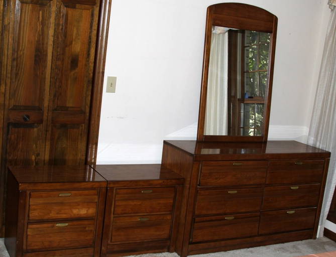 3 Piece Florida Furniture Industries Bedroom Set