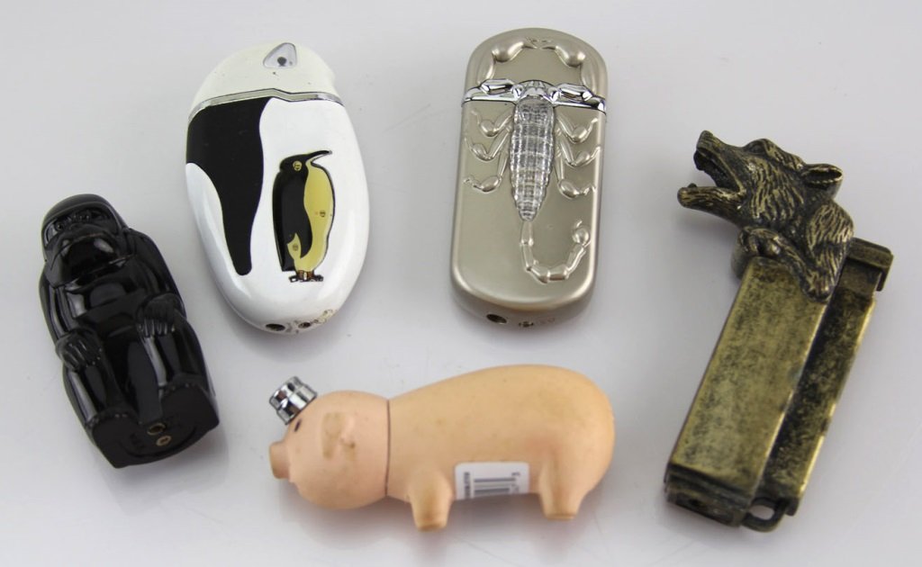 TOBACCIANA MIXED LOT OF ANIMAL LIGHTERS (1 of 3)