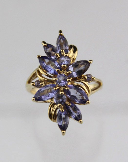 LADIES 14K YELLOW GOLD TANZANITE RING (1 of 3)