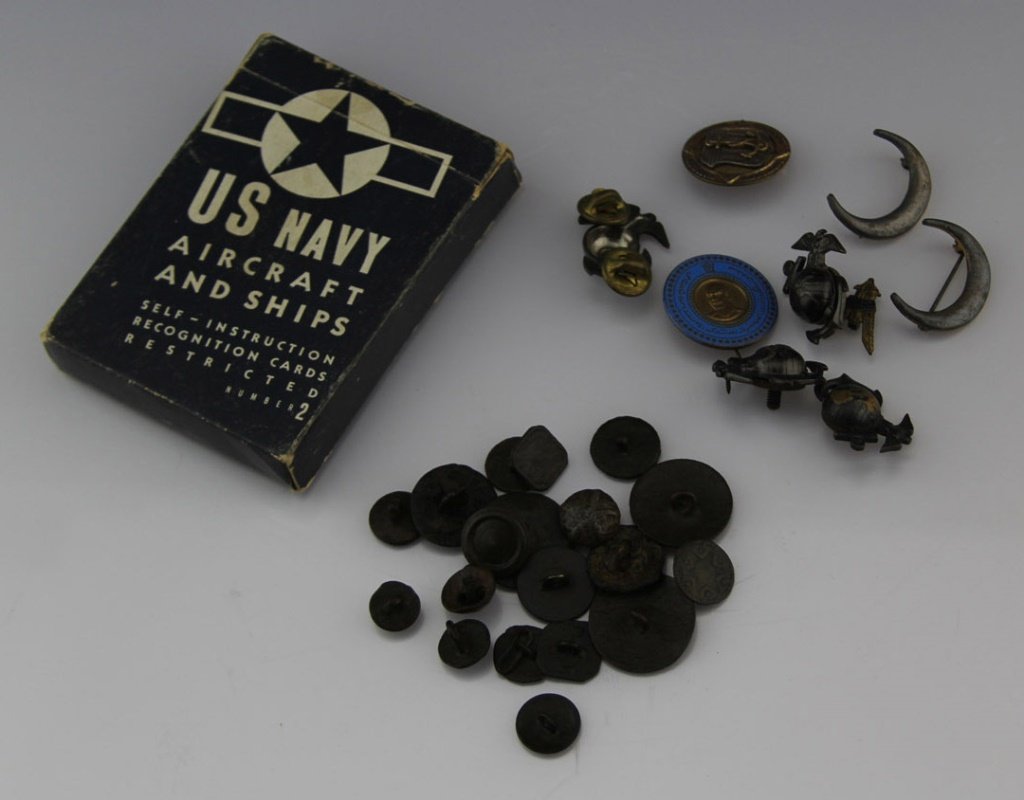 MIXED MILITARIA LOT (1 of 4)