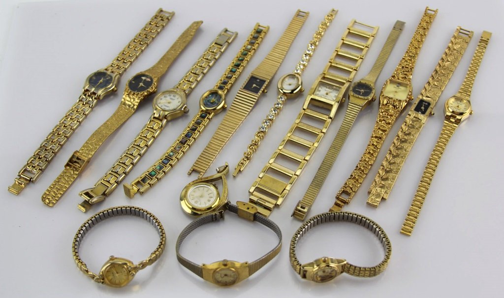 MIXED LOT LADIES GOLD TONE WATCHES (1 of 4)