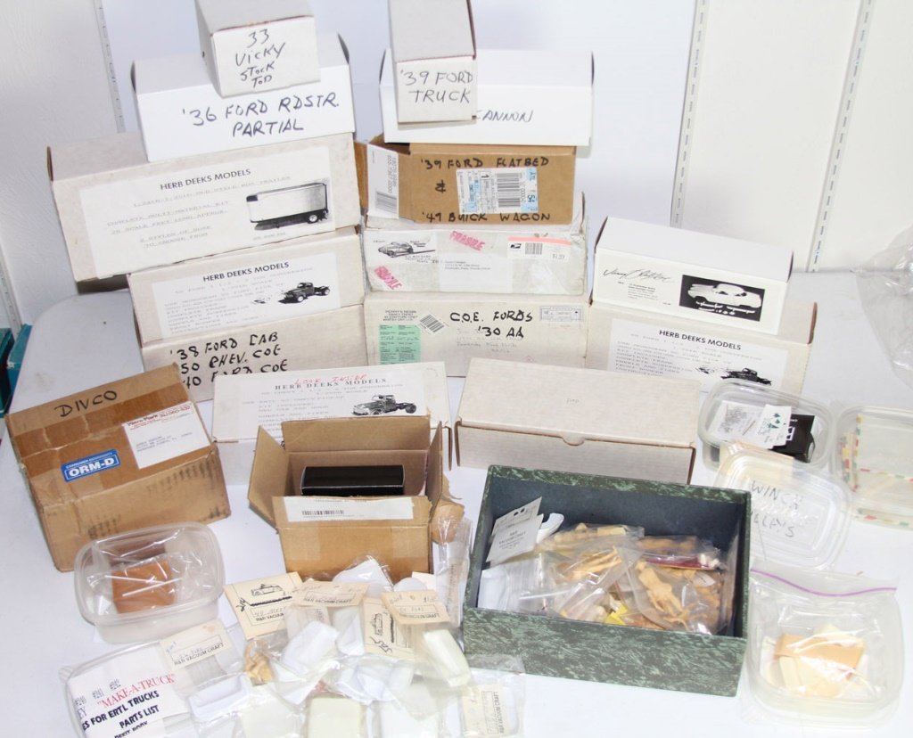 ESTATE LOT OF MODEL CAR PARTS & KITS: ESTATE LOT OF MODEL CAR PARTS & KITS Herb Deeks, R&R vacuum craft Condition: Very good, as is, not checked for completeness Shipping / Pickup: We Can Ship This Item Lot Location: #2 - NE Tallahassee, 