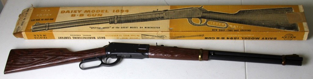 DAISY WINCHESTER 94 BB GUN WITH BOX: DAISY WINCHESTER 94 BB GUN WITH BOX Condition: Good Shipping / Pickup: We Can Ship This Item Lot Location: #2 - NE Tallahassee, FL