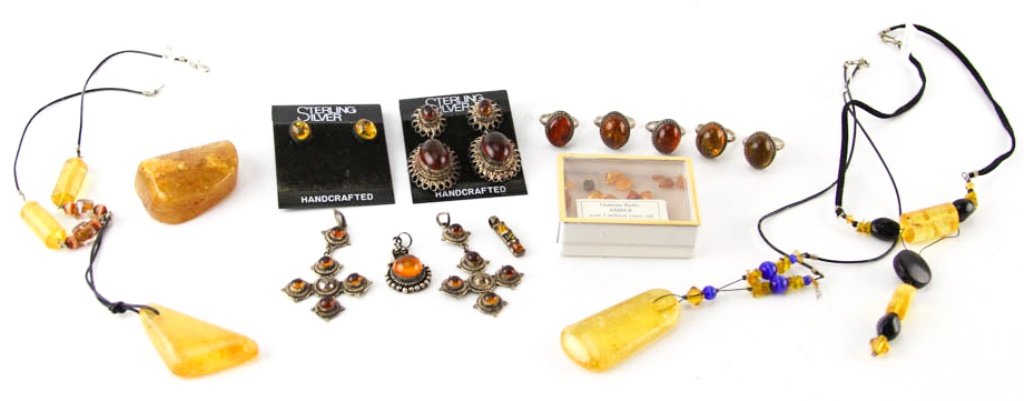 ASSORTED STERLING SILVER & AMBER JEWELRY (1 of 4)