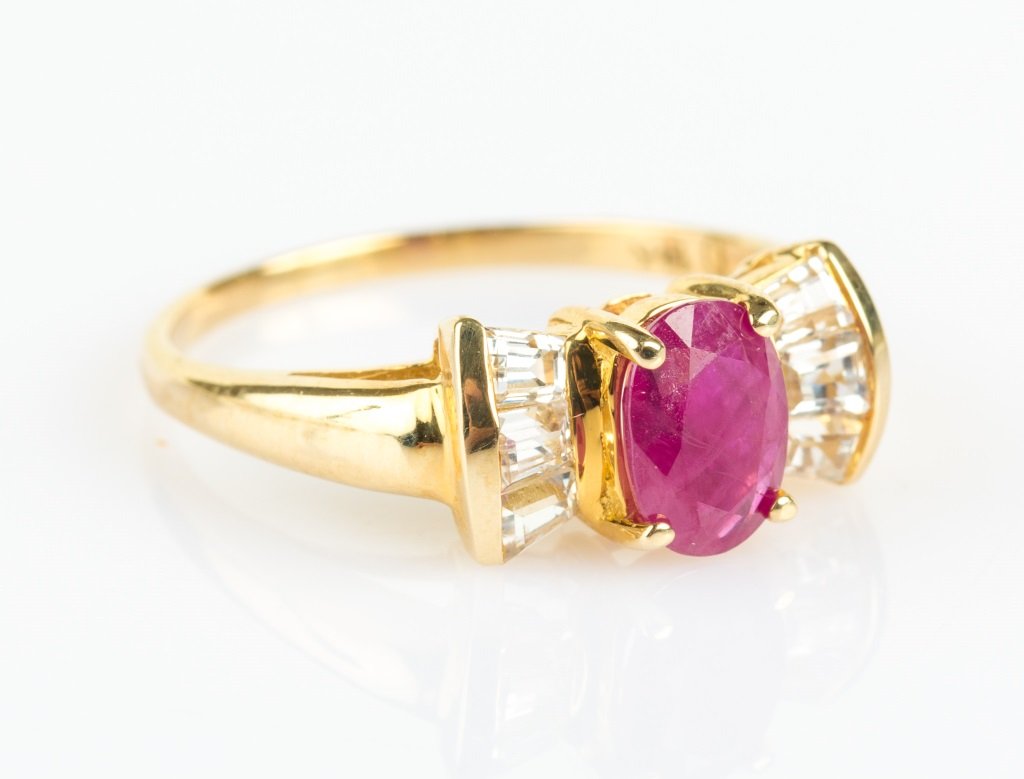 LADIES 14K YELLOW GOLD  RUBY & DIAMOND RING (1 of 3)